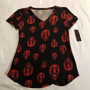 No Boundaries women's Medium or Small Skull shirt NWT super soft